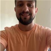 Dou aula de educação física para qualquer faixa etária, tentando sempre ajudar e fazer você alcançar seus objetivos